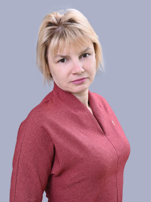 Лазненко Людмила Александровна.